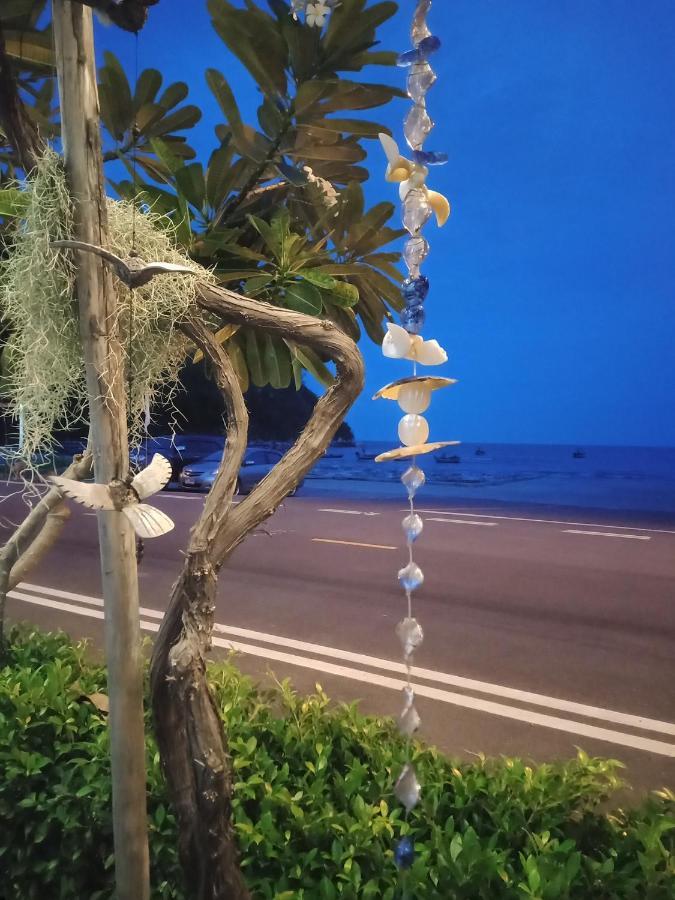 The Beach Boutique Resort Ban Pak Nam Pran Екстериор снимка
