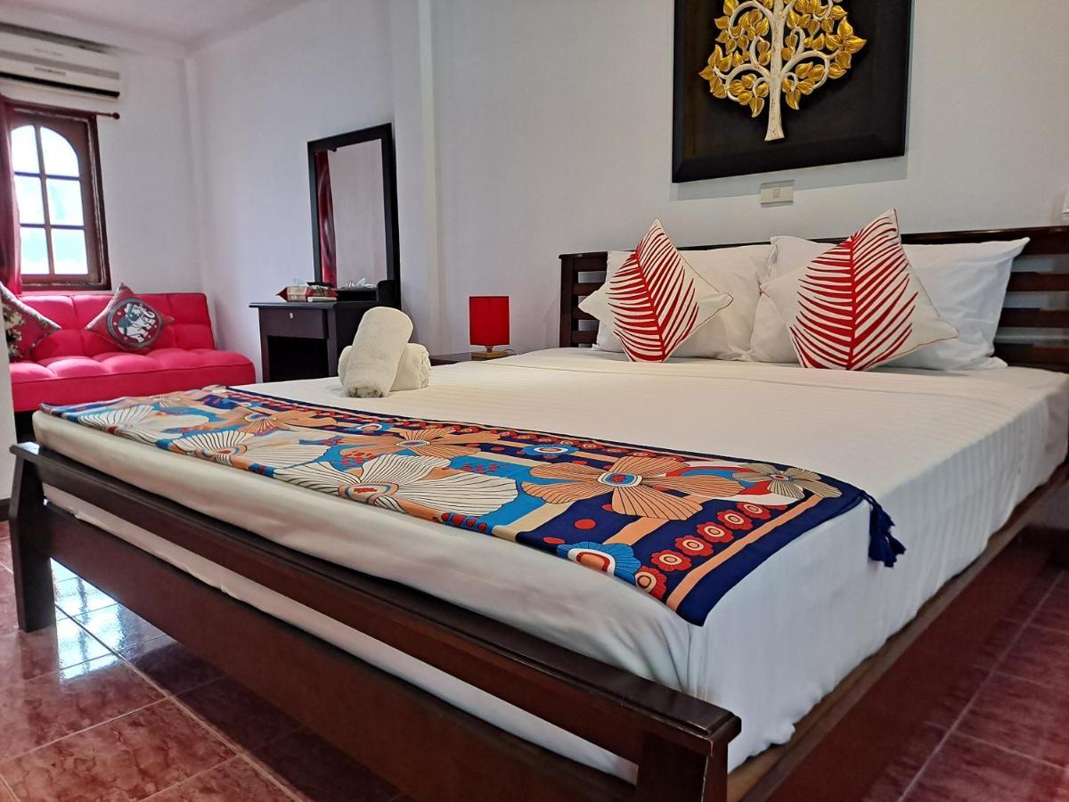 The Beach Boutique Resort Ban Pak Nam Pran Екстериор снимка