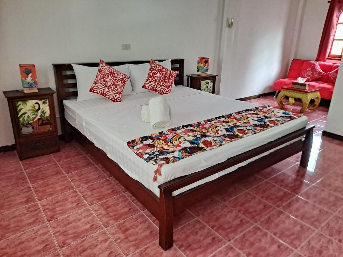 The Beach Boutique Resort Ban Pak Nam Pran Екстериор снимка