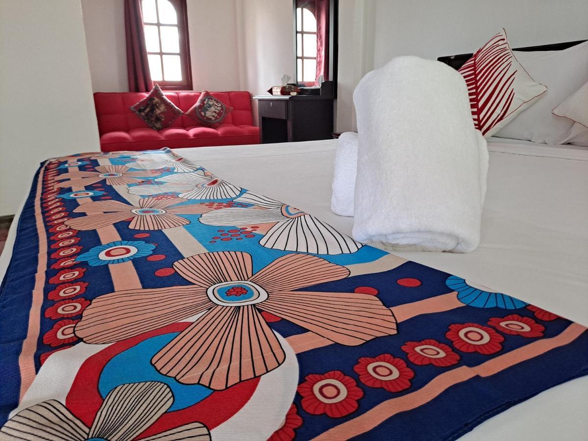 The Beach Boutique Resort Ban Pak Nam Pran Екстериор снимка