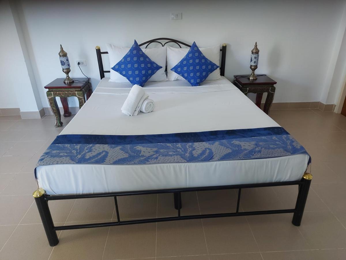 The Beach Boutique Resort Ban Pak Nam Pran Екстериор снимка